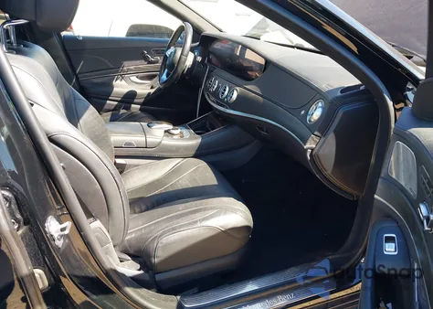 2018 Mercedes-Benz S 560 из США, поврежденный, VIN WDDUG8DB7JA422436